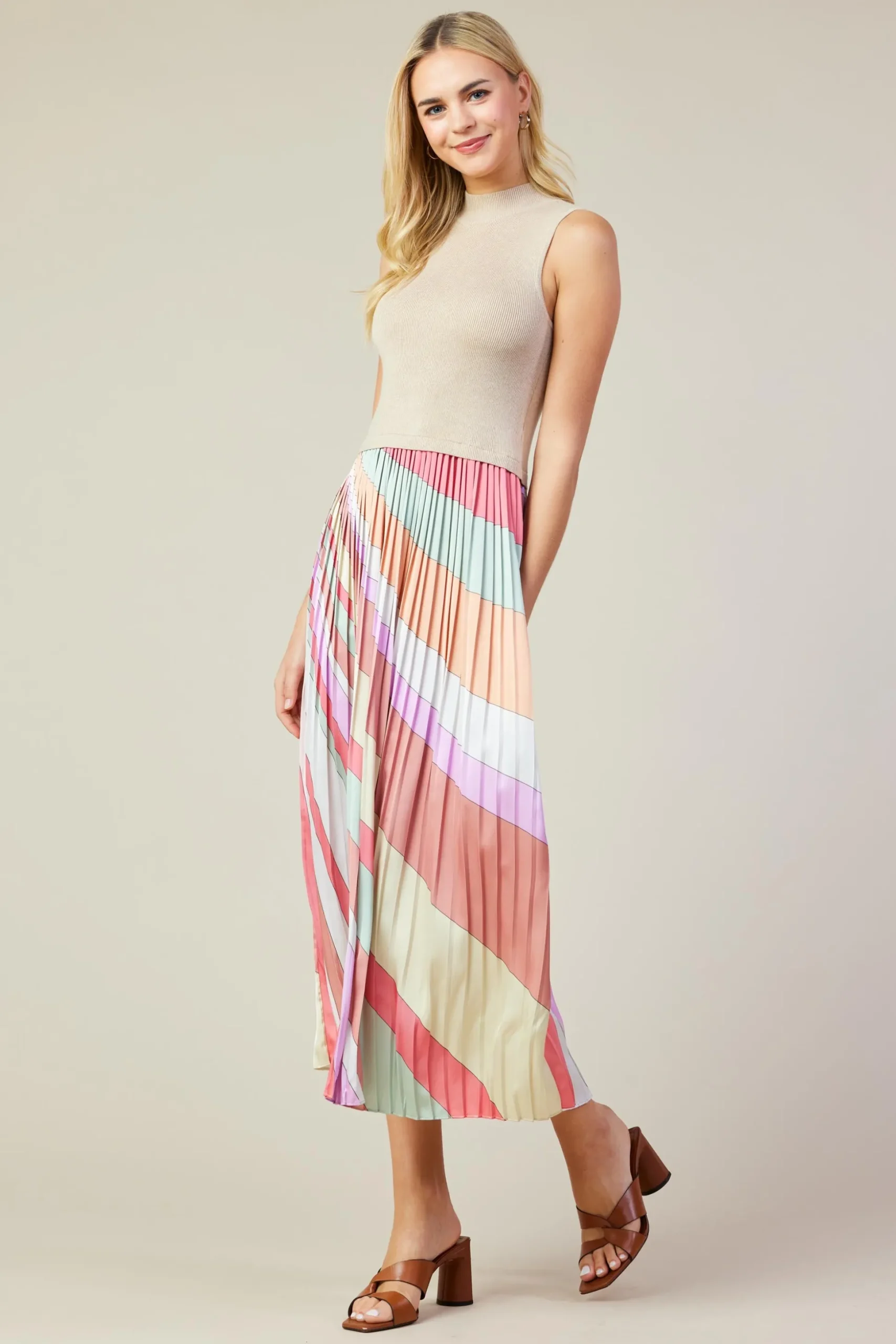 Carmine Print Mixed Media Pleated Midi Dress